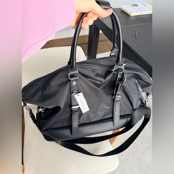 TONY BIANCO Naomi Black Duffle Over Night Travel Bag Large BRAND NEW - Picture 5 of 16